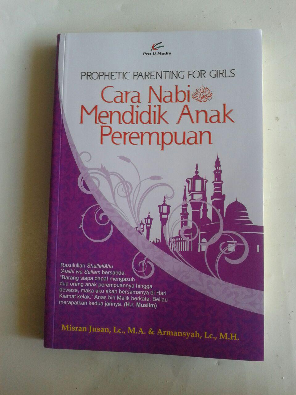 Buku Cara Nabi Mendidik Anak Perempuan cover 2