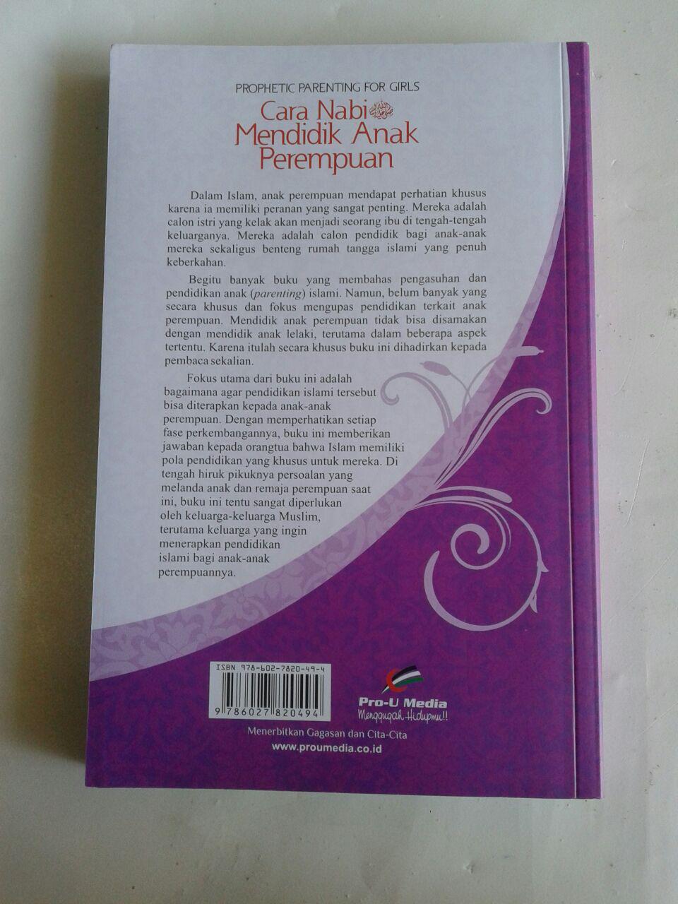 Buku Cara Nabi Mendidik Anak Perempuan cover