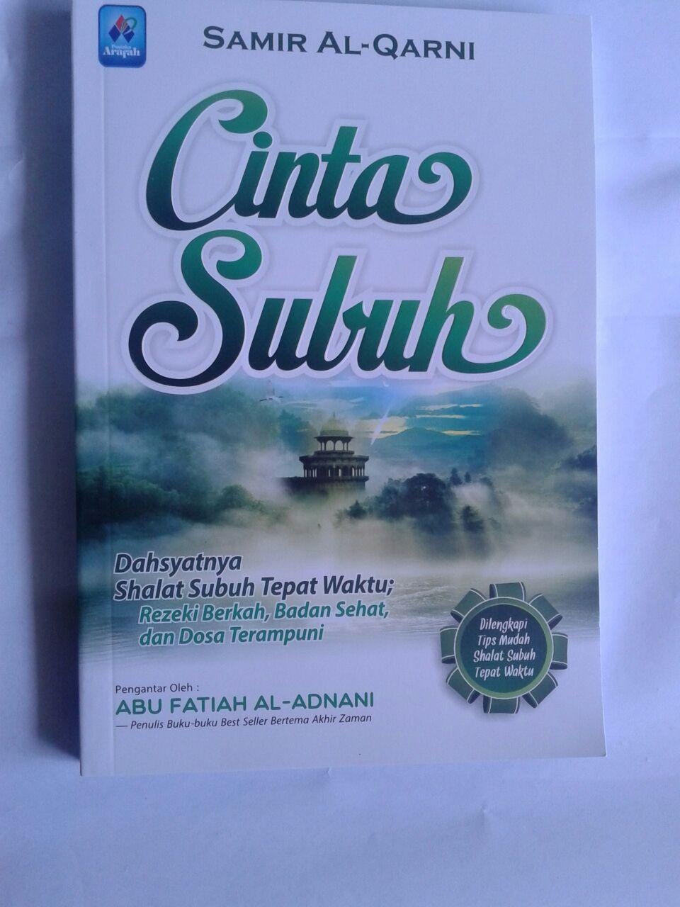 Buku Cinta Subuh Dahsyatnya Shalat Subuh Tepat Waktu cover 2