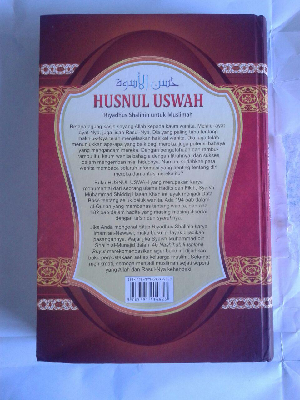 Buku Husnul Uswah Riyadhus Shalihin Untuk Muslimah cover 2