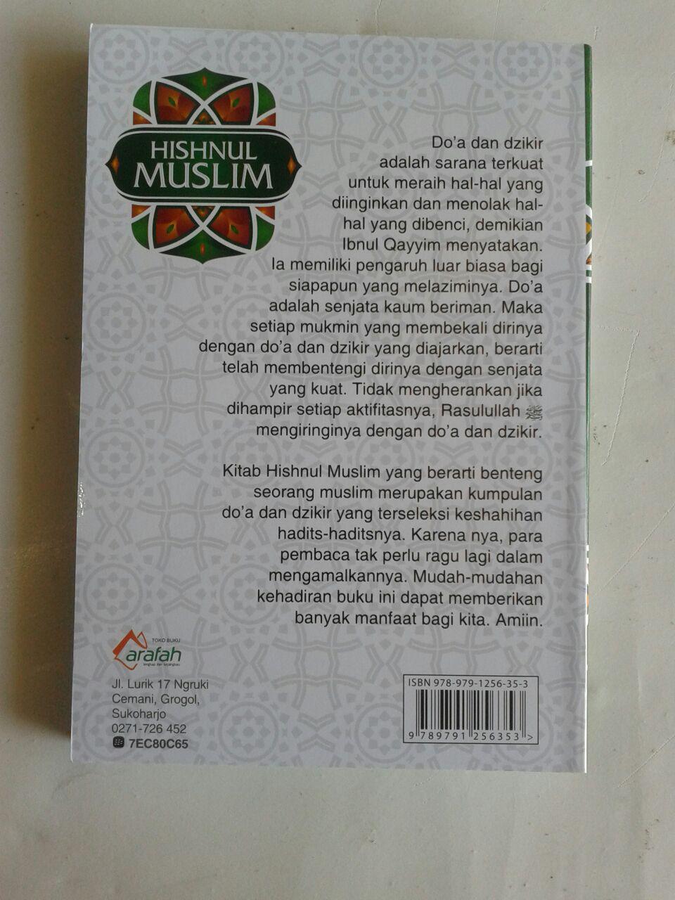 Buku Saku Hishnul Muslim Panduan Doa Dan Dzikir Sehari Hari cover