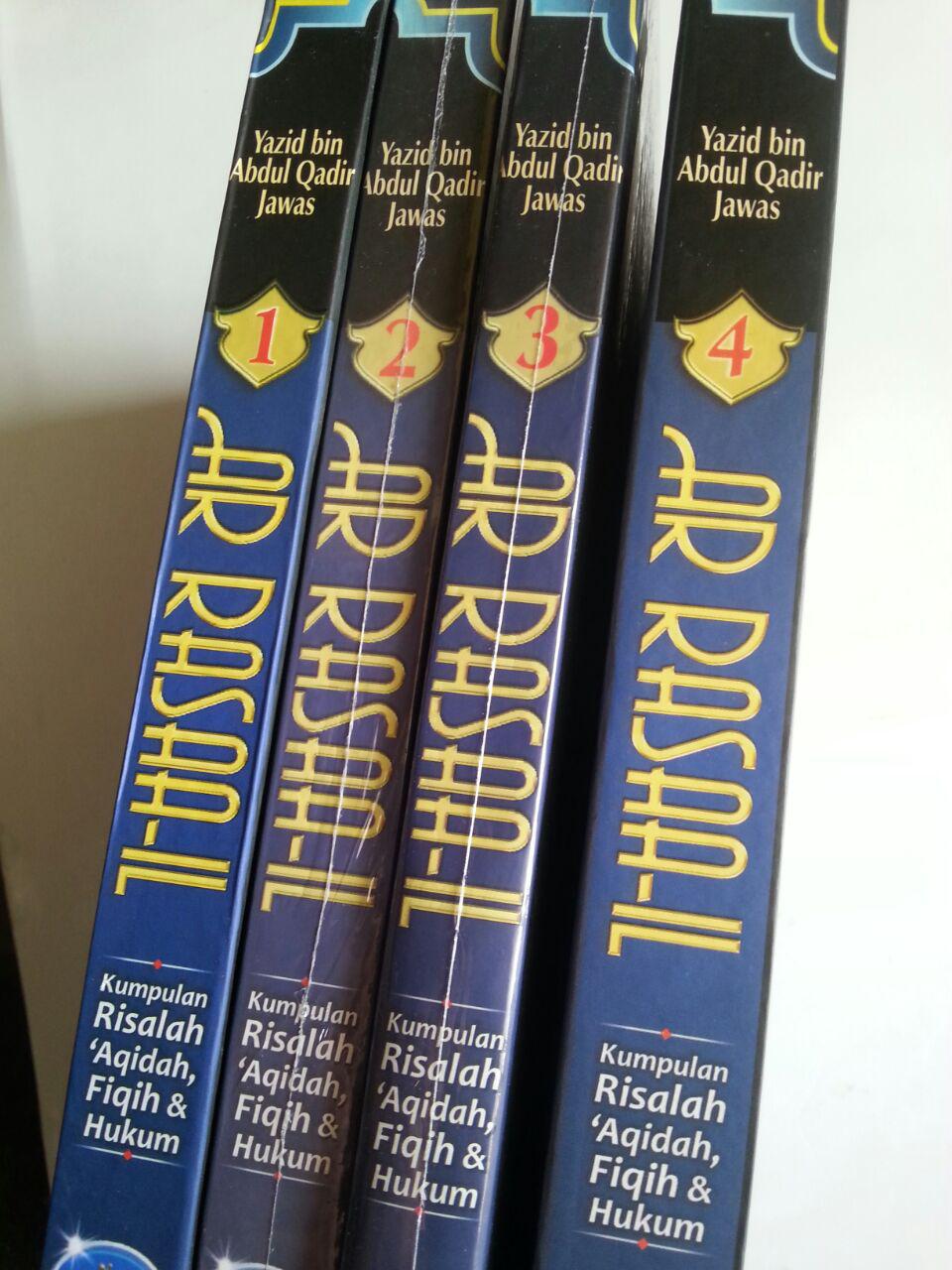 Buku Ar Rasaa-il Kumpulan Risalah Aqidah Fiqih Dan Hukum cover 3
