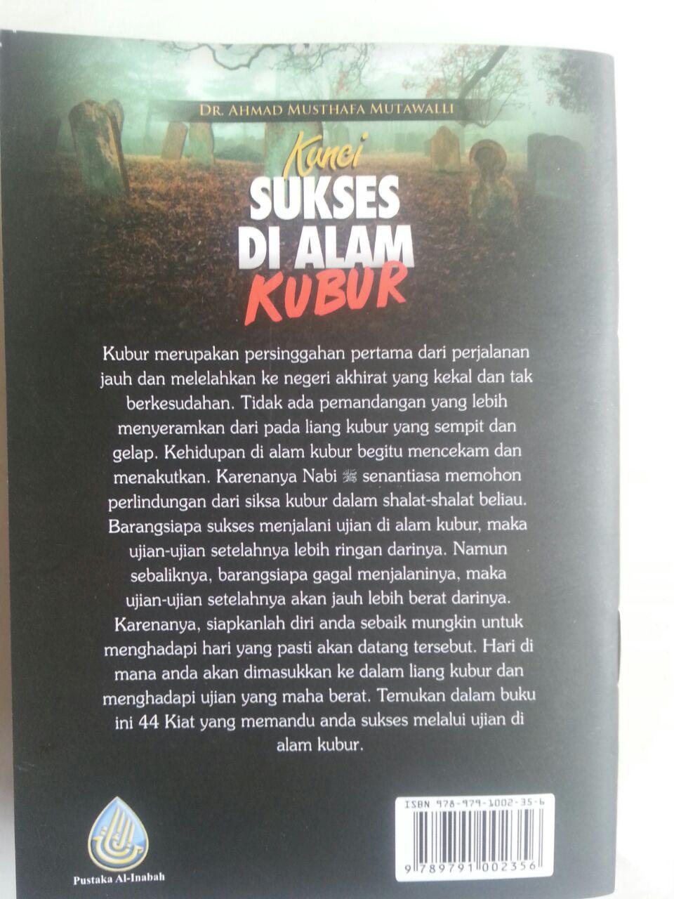 Buku Saku Kunci Sukses Di Alam Kubur cover