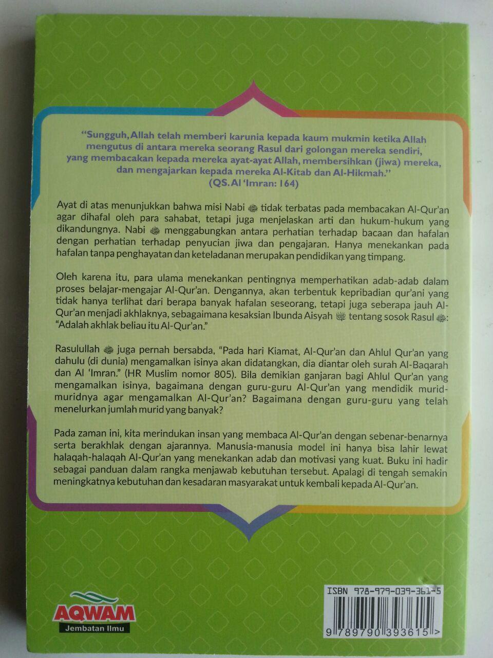 Buku Adab-Adab Halaqah Al-Qur'an Belajar Dari Tradisi Ulama cover