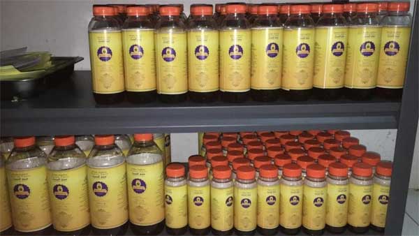 Madu Mesir Sokhro Gurun Pasir Kualitas Super 1 Kg Botolan