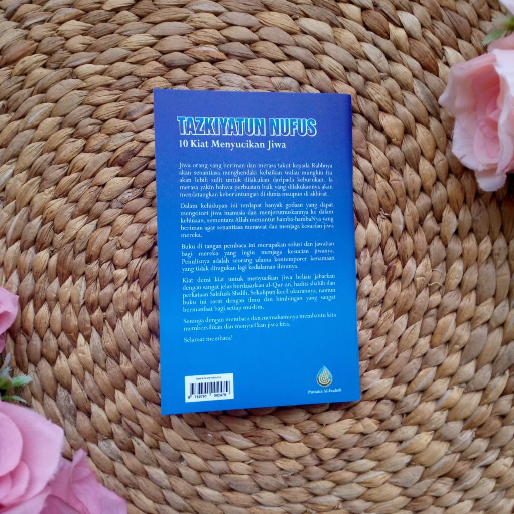Buku Saku Tazkiyatun Nufus 10 Kiat Menyucikan Jiwa