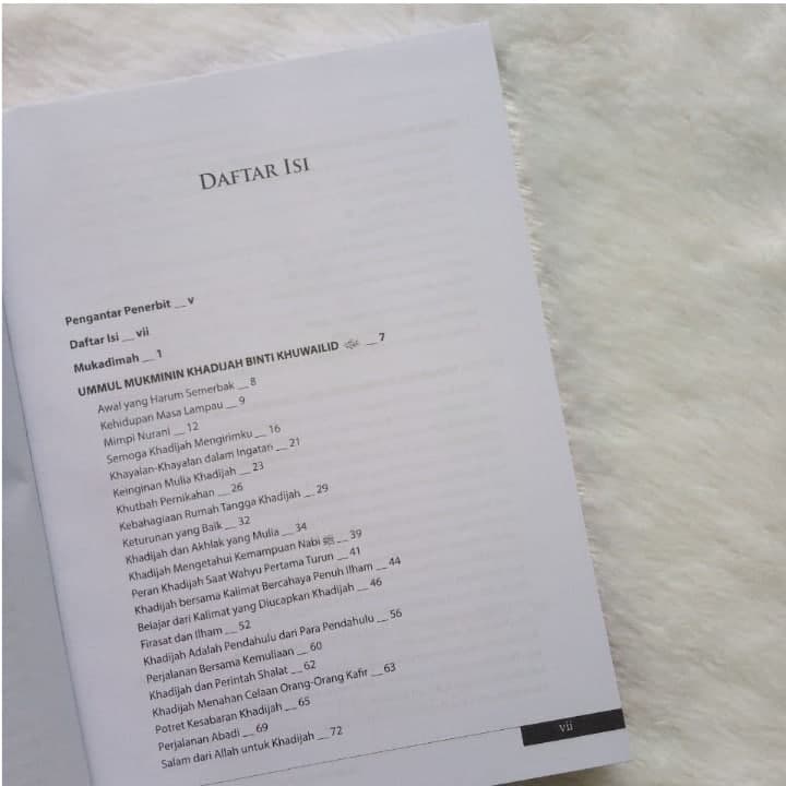 Buku Biografi Istri Putri Cucu Dan Pelayan Nabi 3