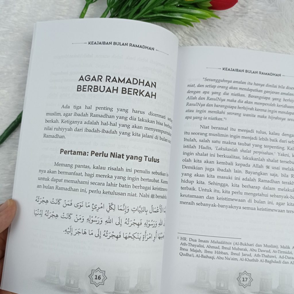 Buku Keajaiban Bulan Ramadhan