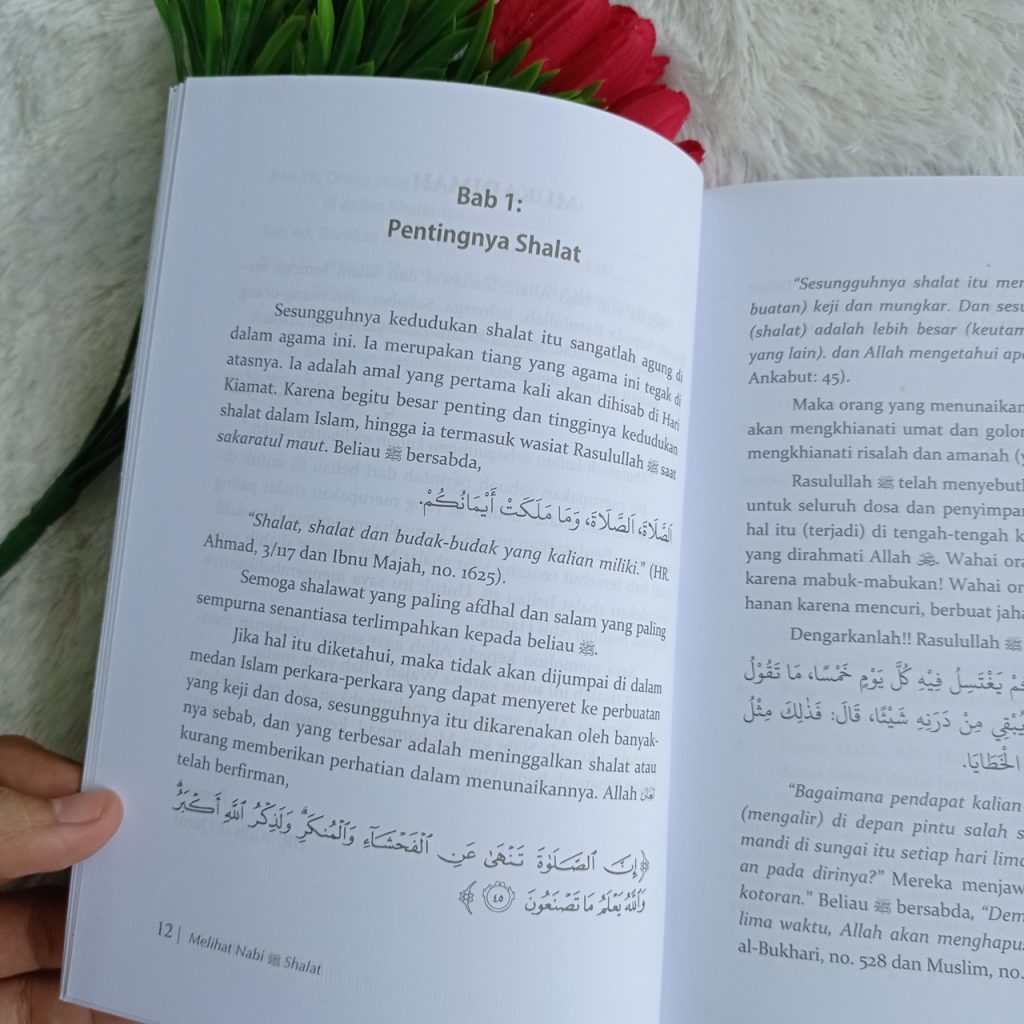 Buku Melihat Shalat Nabi Panduan Lengkap, Praktis Dan Shahih 