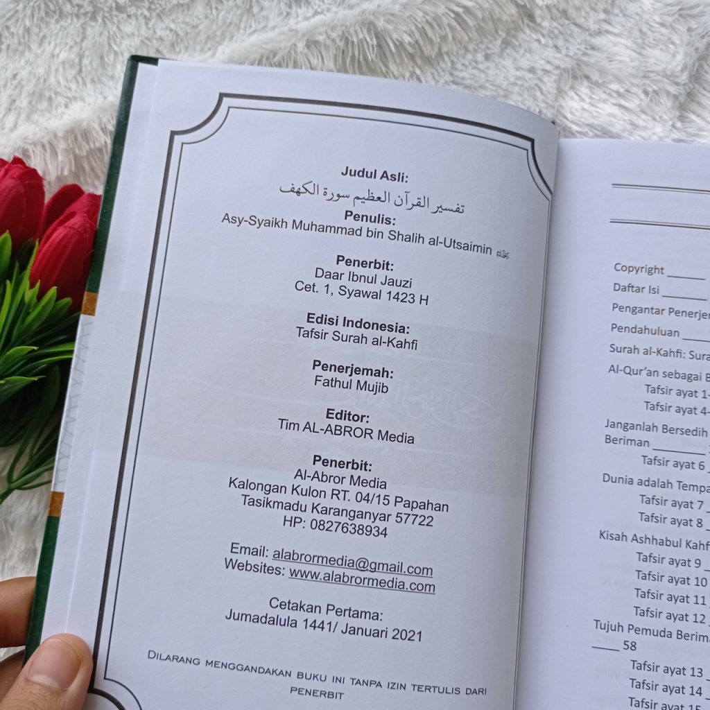 Buku Tafsir Surah Al Kahfi Menyelami Ilmu, Kisah Dan Kandungan Hukumnya 