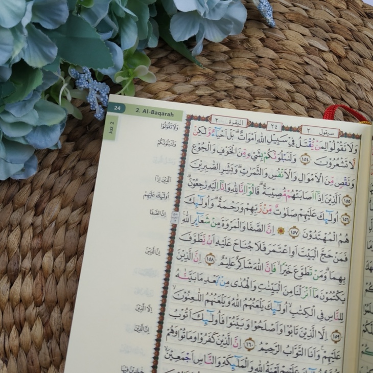 Al-Qur'an Mushaf Al-Amzar Hafalan Terjemah Tajwid A5 Metode TAKKA