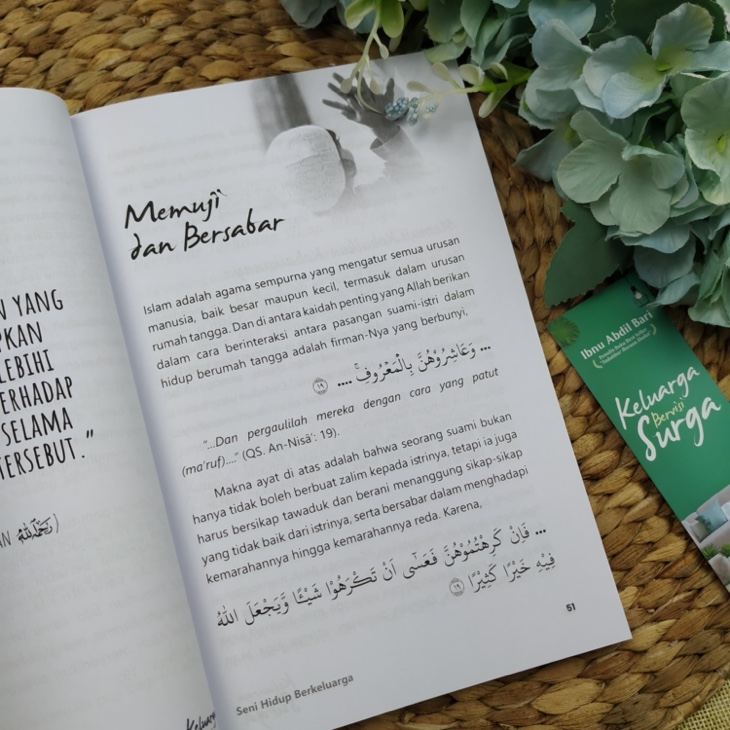 Buku Keluarga Bervisi Surga