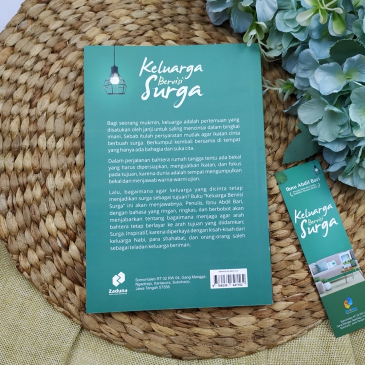 Buku Keluarga Bervisi Surga