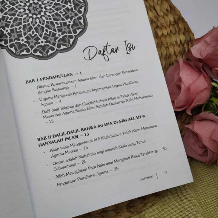 Buku Meruntuhkan Argumen Kaum Liberalis Dan Pluralis 