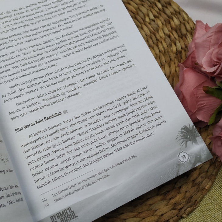 Buku Syamail Ar-Rasul Penjelasan Lengkap Karakter Akhlak Kepribadian