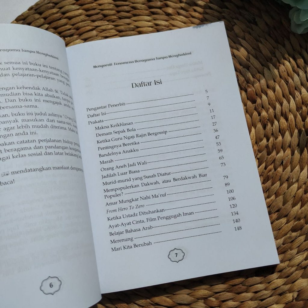 Buku Menyoroti  Fenomena Beragama Tanpa Menghakimi