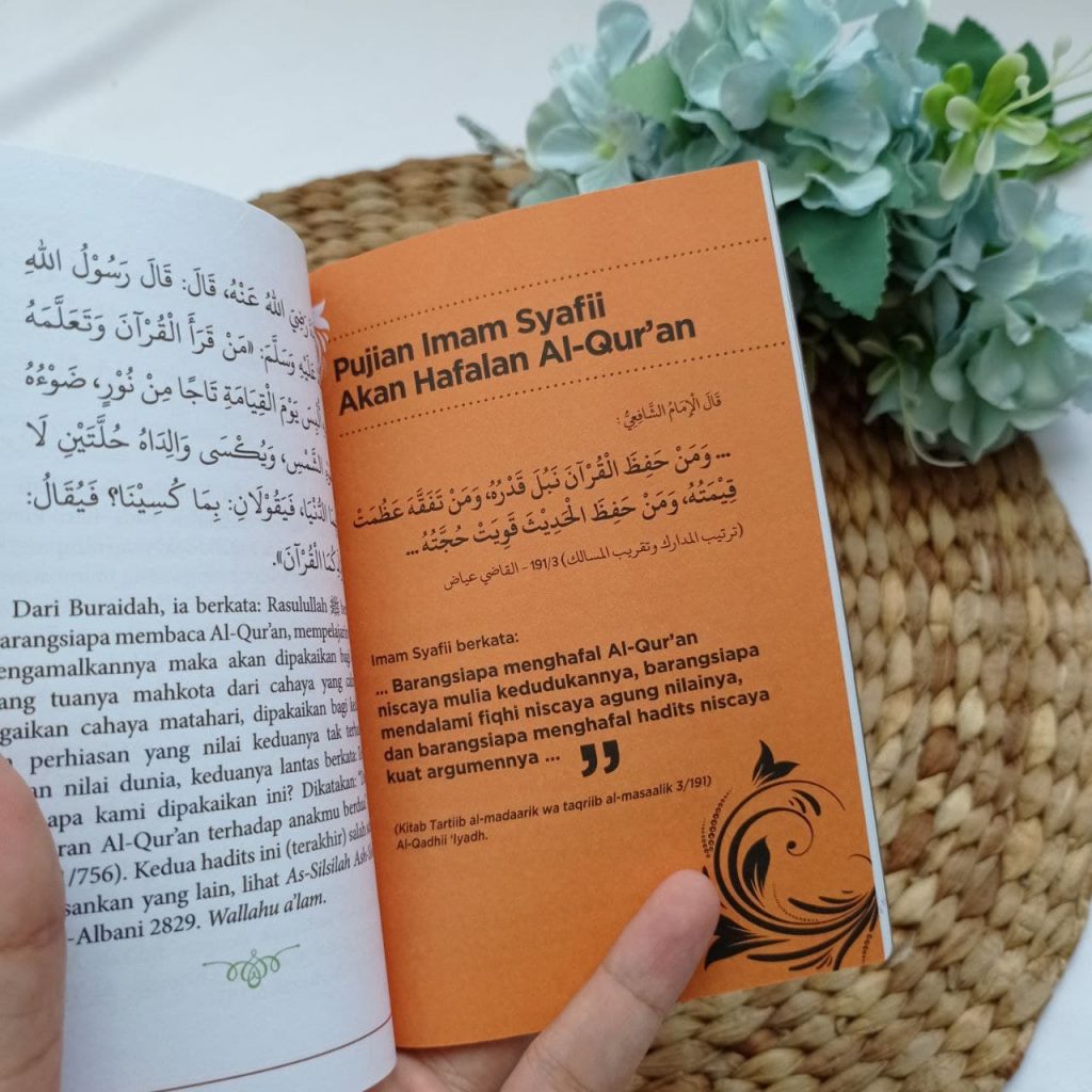 Buku Saku Kumpulan Nasihat Dan Panduan Bagi Penghafal Al-Qur'an 