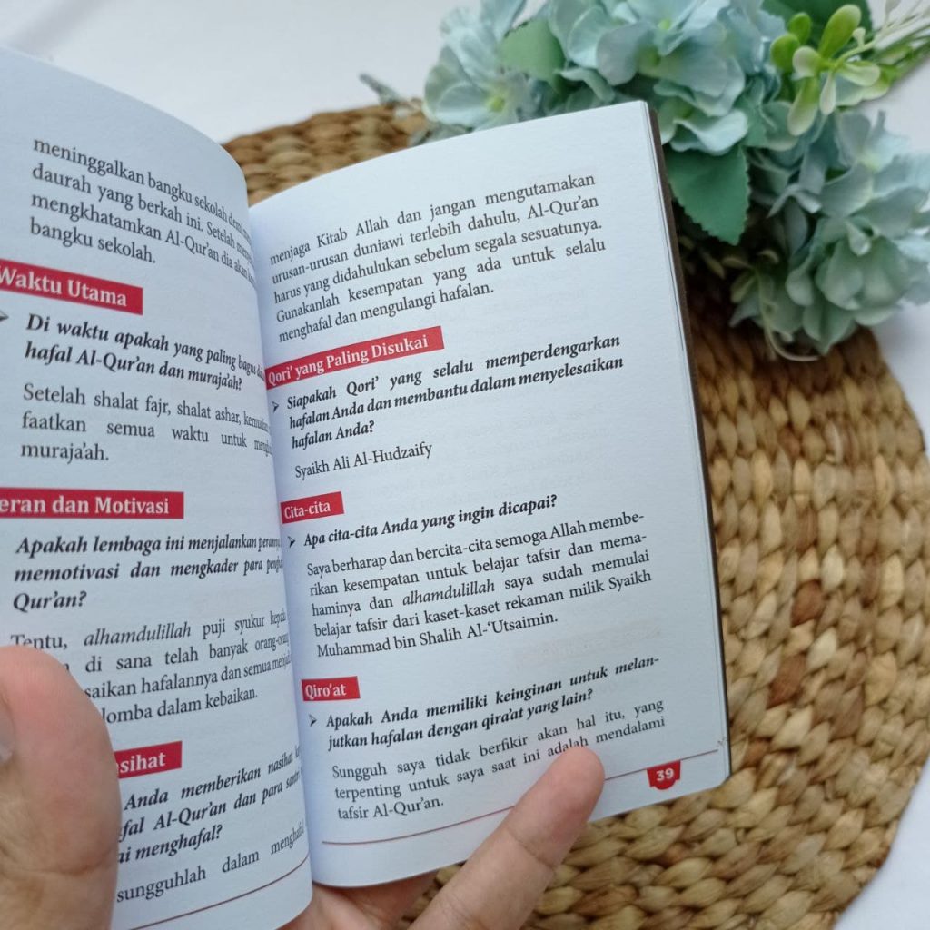 Buku Saku Kumpulan Nasihat Dan Panduan Bagi Penghafal Al-Qur'an 