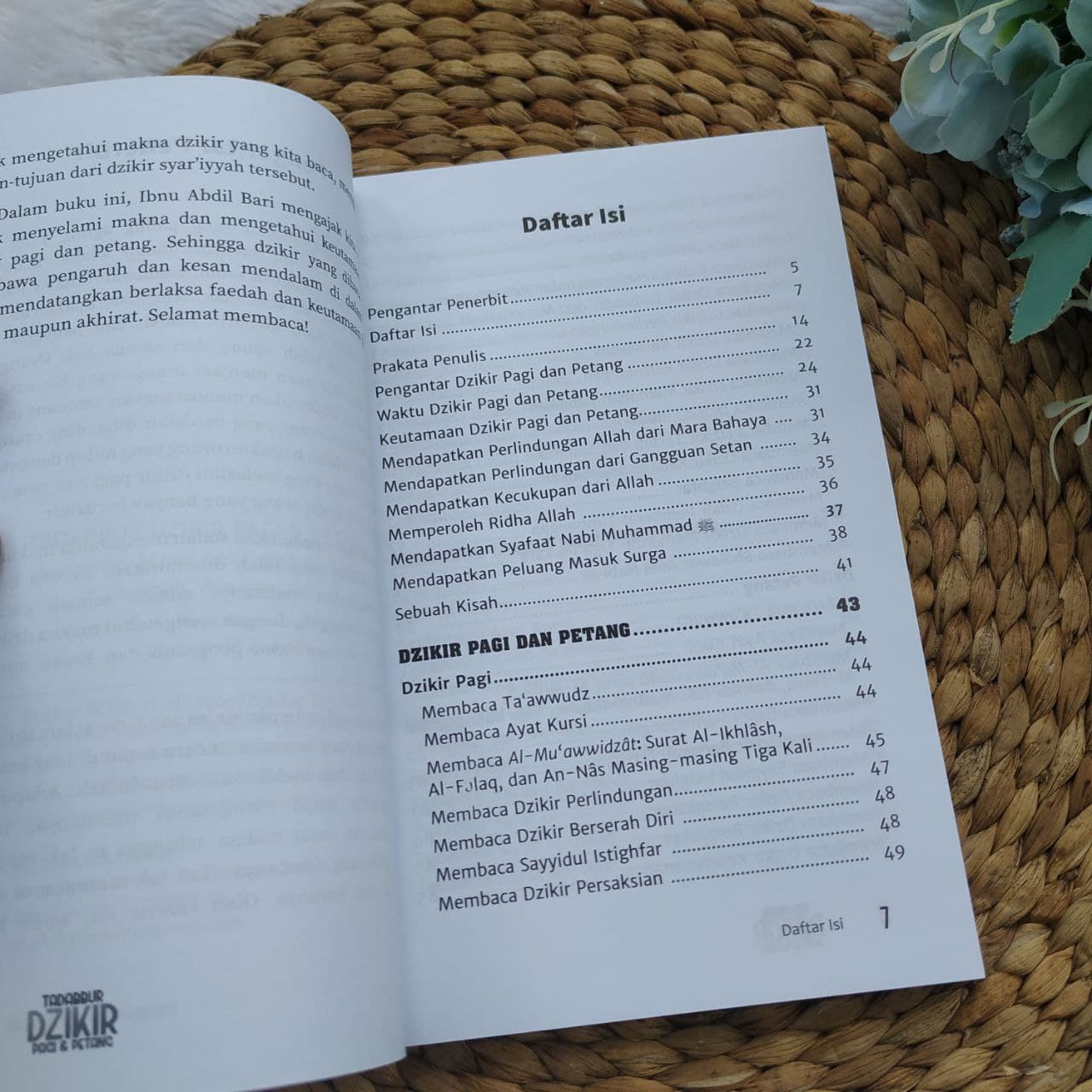 Buku Tadabbur Dzikir Pagi Dan Petang Membentengi Diri Dari Musibah Dan Bencana