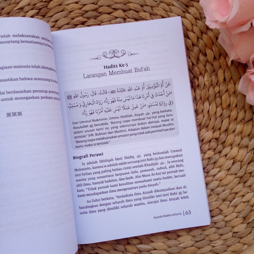 Buku Syarah Hadits Arbain An-Nawawi Menyelami Keagungan Islam