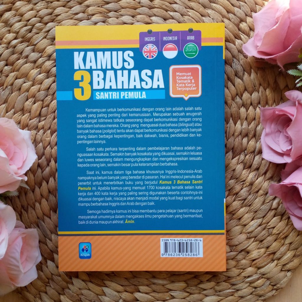 Buku Kamus 3 Bahasa Santri Pemula Inggris Indonesia Arab