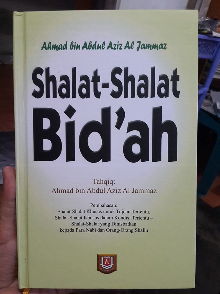 Buku Shalat Shalat Bid'ah Cover